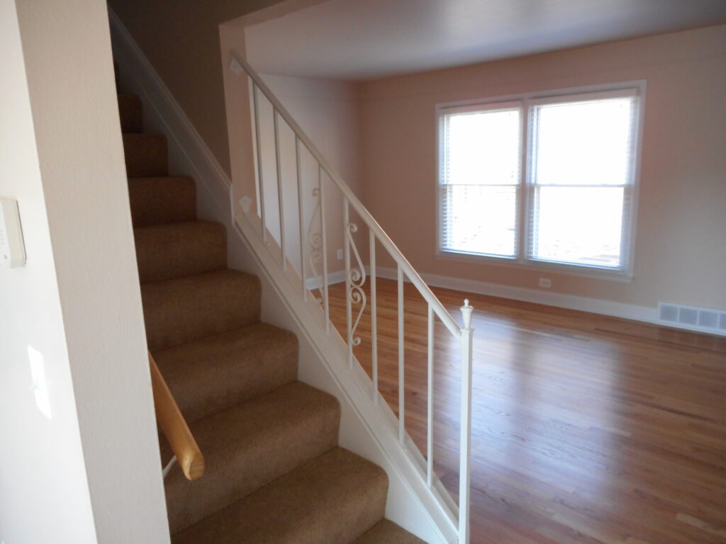 2 Bedroom / 1.5 Bath Townhome - View of Living Rm from Dining Rm
